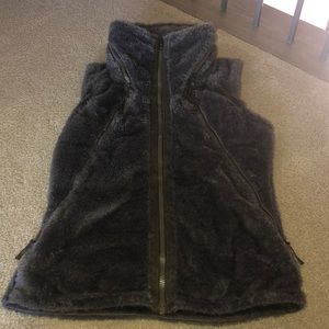 Navy Green Kuhl’s vest